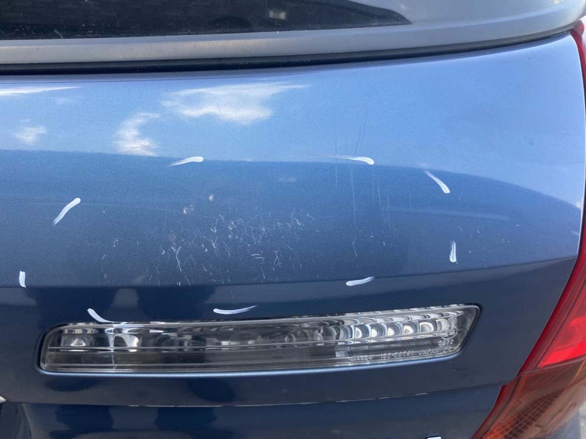 Subaru Legacy 4 original Heckklappe mit Heckscheibe 33A Atlantic Blue Kombi Bj.2005